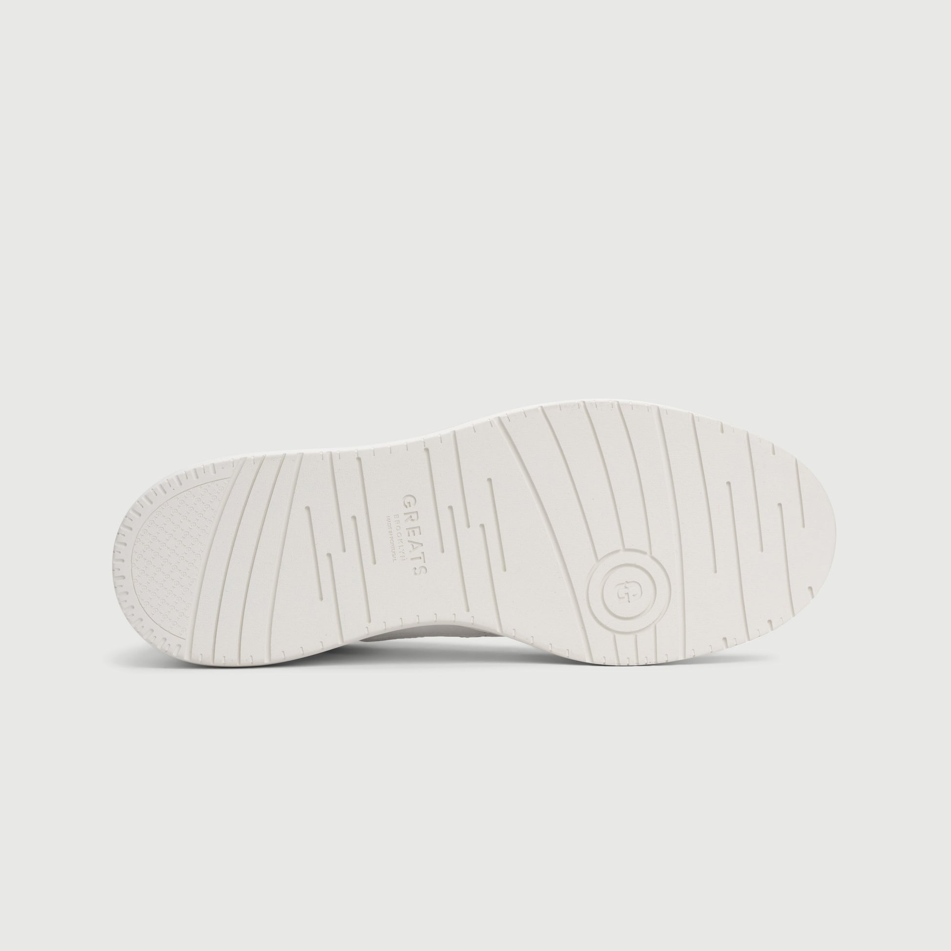 The Kingston - White White