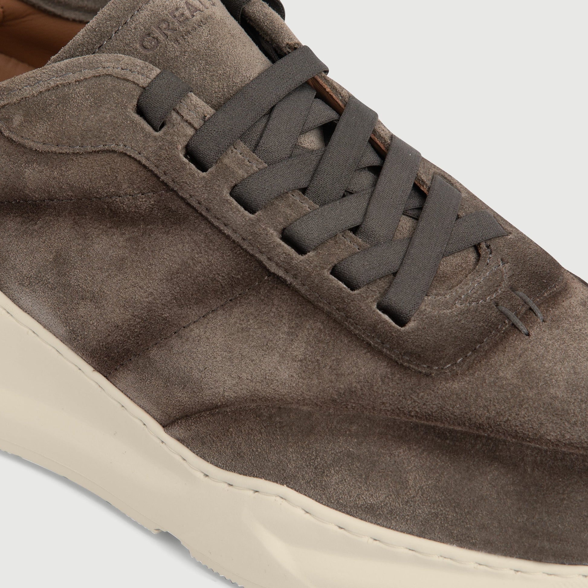 The Manhattan City Runner - Mineral Taupe